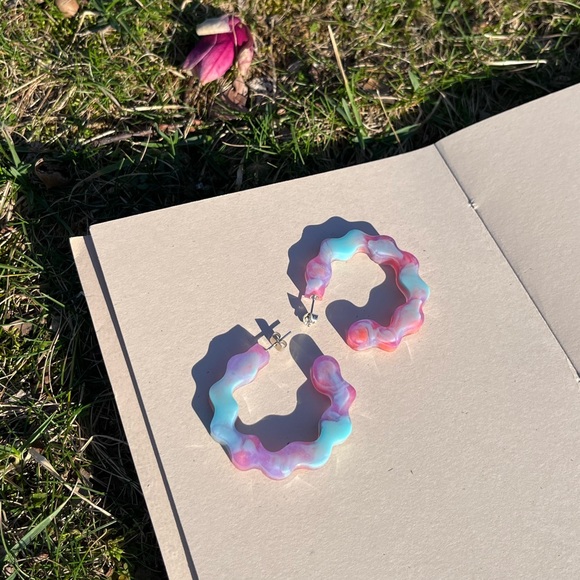 Handmade Y2K Open Hoop Earrings - Picture 2 of 16